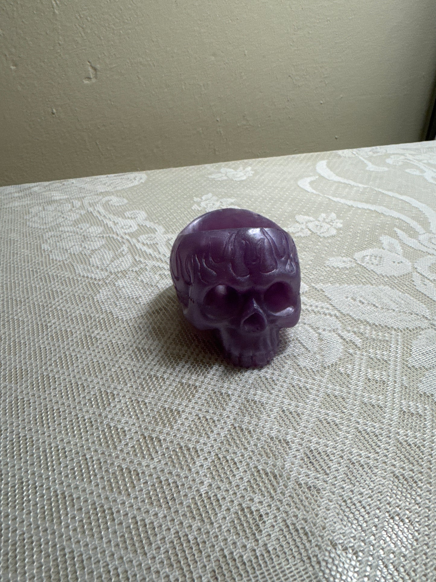 Candle holder skull