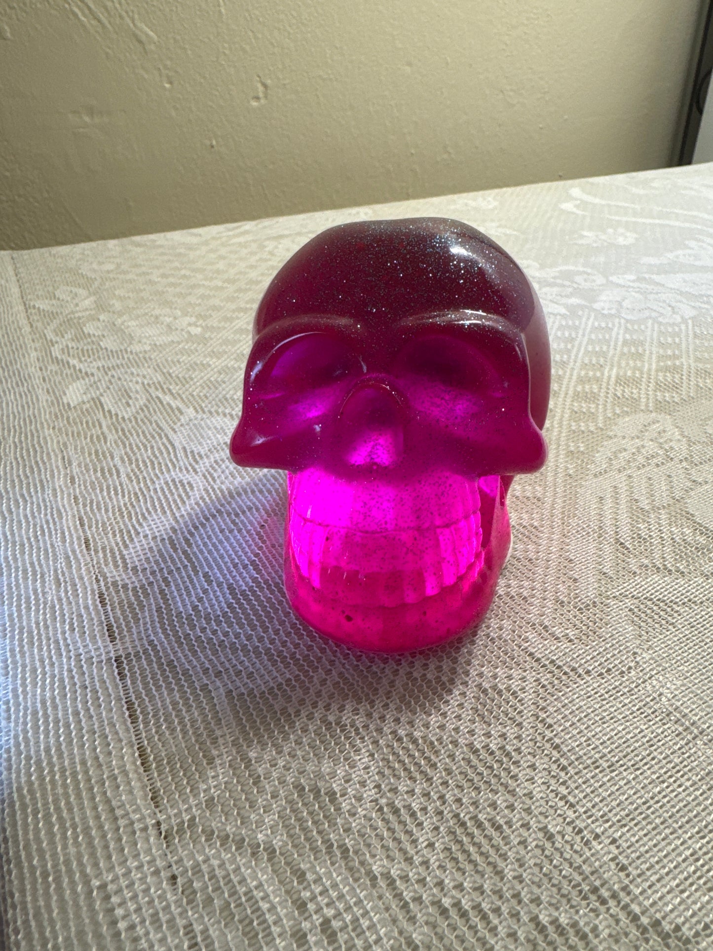 Epoxy resin skull