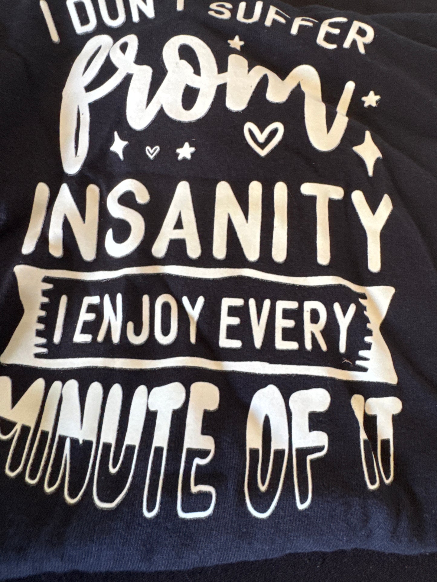Medium t-shirt glows in dark