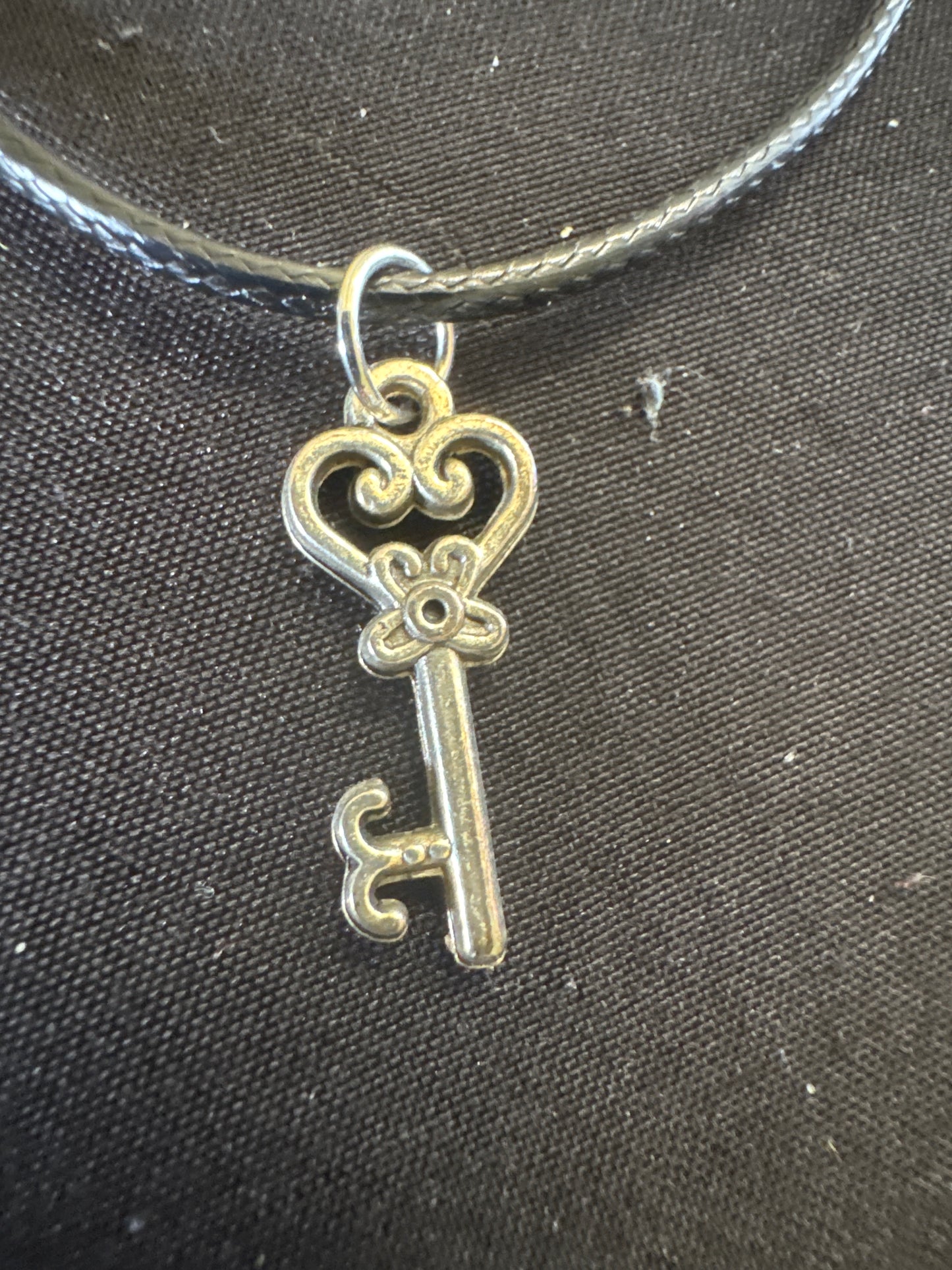 Key necklace