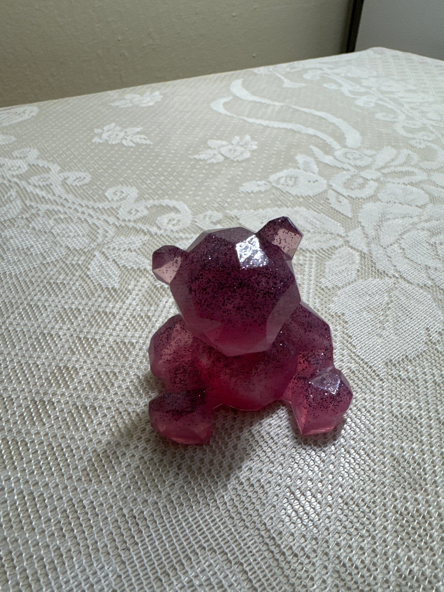 Diamond bear