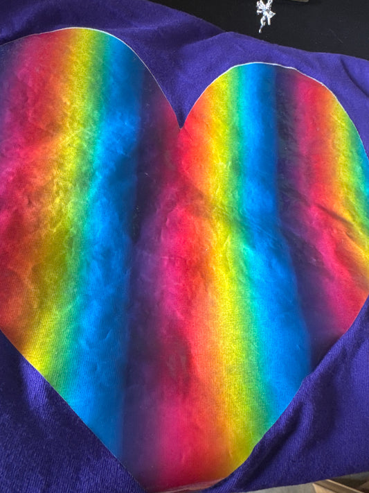 L pride heart t-shirt