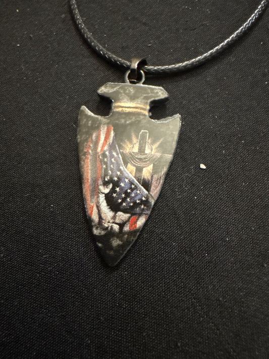 Arrowhead necklace