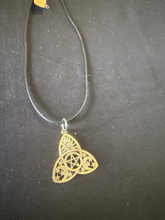 18 in necklace