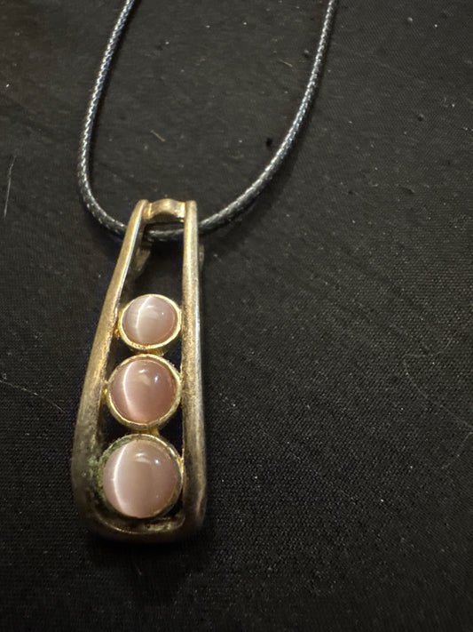Pearl clip necklace