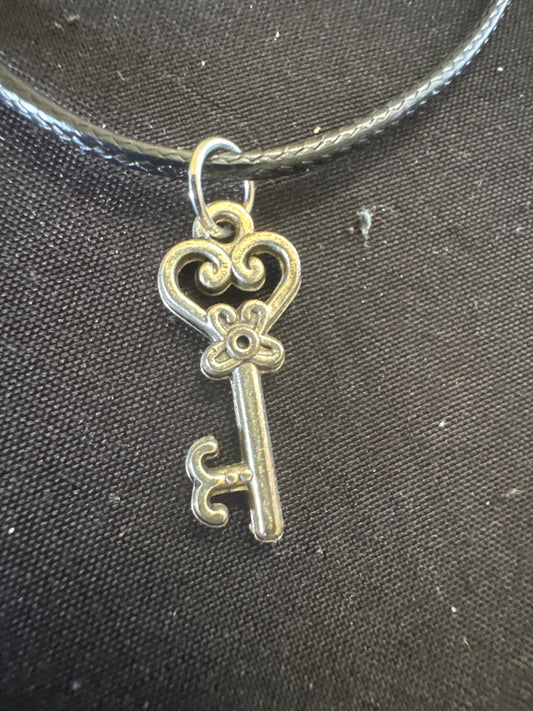 Key necklace